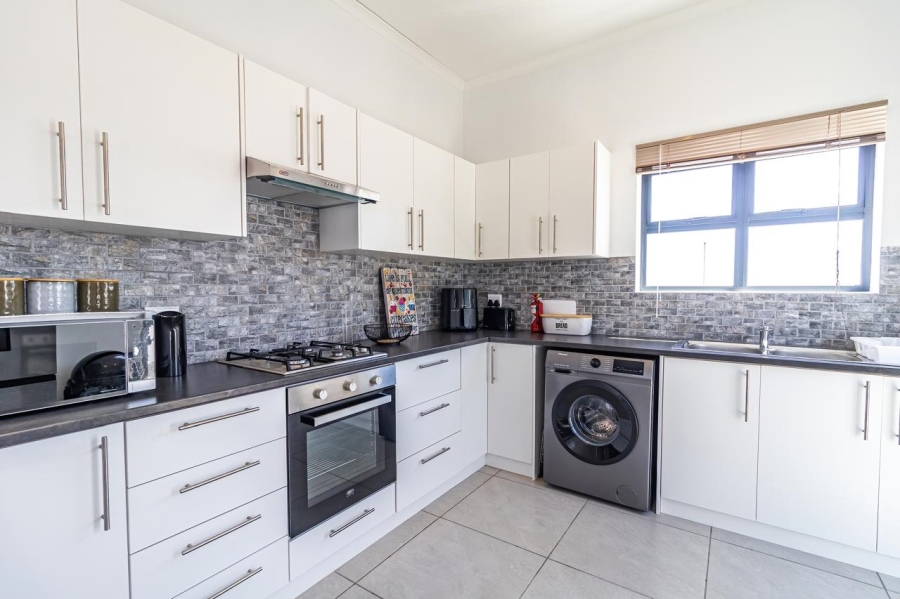 3 Bedroom Property for Sale in Steenbergs Cove Western Cape